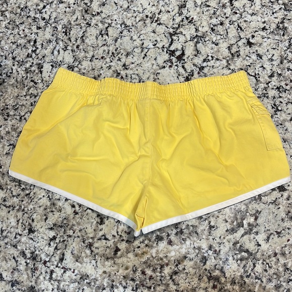 Victoria’s Secret Pink Twill Shorts Multiple Sizes Lemon - Picture 4 of 6